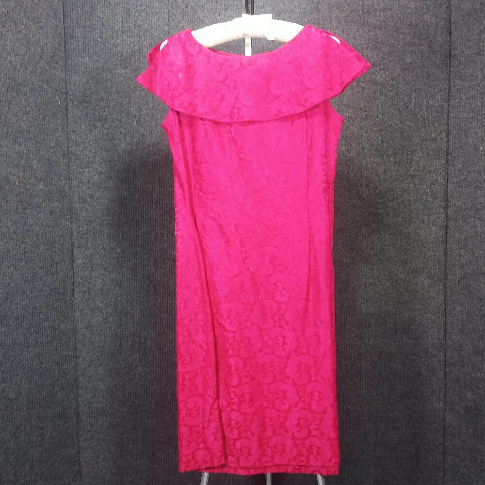 1950s Vintage Wiggle Dress with a Fuchsia Brocade and Shawl Collar